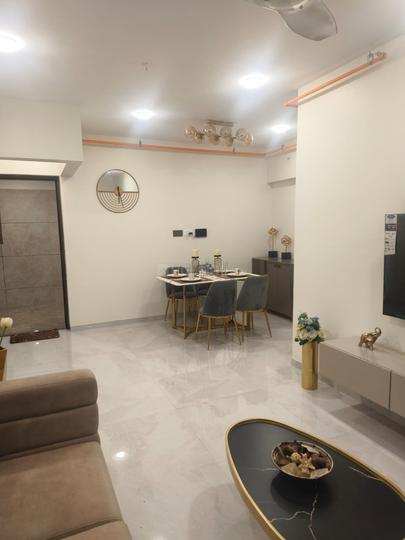 Veena Synergy Main Image 1