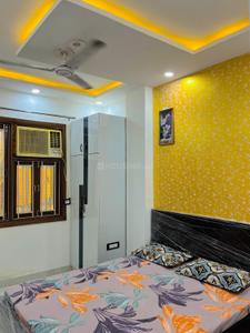 Bedroom Image of 700 Sq.ft 2.5 BHK Builder Floor for rent in Uttam Nagar New Delhi for Rs. 45000