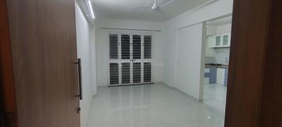 Balcony Image of 1200 Sq.ft 3 BHK Apartment / Flat for rent in S M Shree Chintamani Annex, Talathi Colony Nashik for Rs. 15000