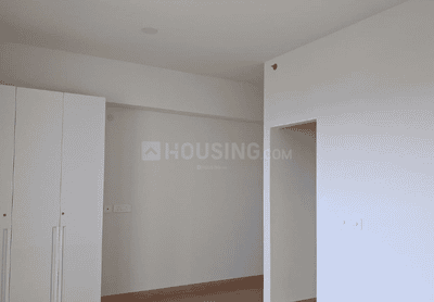 Image of 2000 Sq.ft 3 BHK Apartment / Flat for sale in DLF One Midtown, Karampura, New Delhi for Rs. 64500000