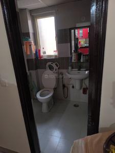 Bathroom Image of 1147 Sq.ft 2.5 BHK Apartment / Flat for rent in JM Orchid, Sector 76 Noida for Rs. 33000