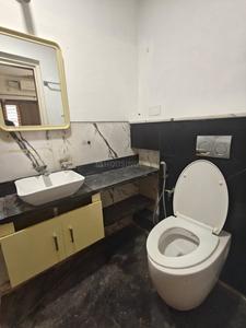 Bathroom Image of 2200 Sq.ft 3 BHK Builder Floor for rent in Malleswaram Bengaluru for Rs. 85000