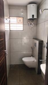 Bathroom Image of 600 Sq.ft 1 BHK Builder Floor for rent in HSR Layout Bengaluru for Rs. 32000