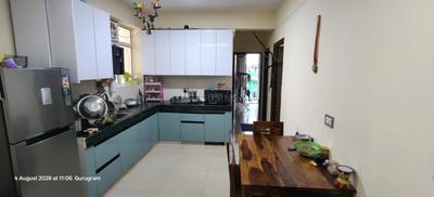 Kitchen Image of 950 Sq.ft 3 BHK Apartment / Flat for sale in ROF Aalayas 1, Sector 102 Gurgaon for Rs. 9000000