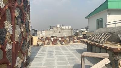 Balcony Image of 1665 Sq.ft 3 BHK Builder Floor for sale in Surajmal Vihar New Delhi for Rs. 32500000