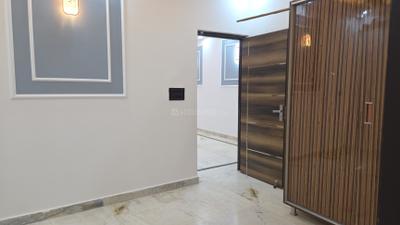 Bedroom Image of 1250 Sq.ft 3 BHK Builder Floor for sale in Shalimar Garden Ghaziabad for Rs. 9851000