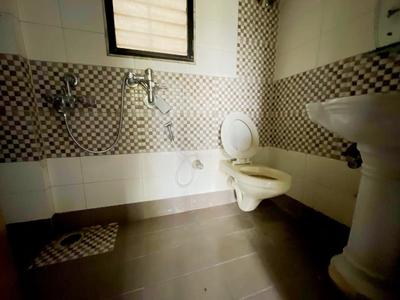 Image of 555 Sq.ft 1 BHK Apartment / Flat for sale in Evershine Millennium Paradise, Kandivali East, Mumbai for Rs. 13000000