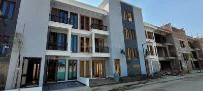 Image of 2400 Sq.ft 4 BHK Villa for sale in Indus Palm Drive, Ghukna, Ghaziabad for Rs. 31000000