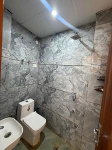 Bathroom Image of 1350 Sq.ft 3 BHK Builder Floor for rent in Rajpur New Delhi for Rs. 24999