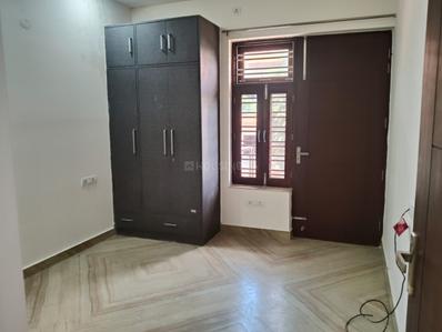 Bedroom Image of 1880 Sq.ft 3 BHK Builder Floor for rent in Big Block Builder Floor, Sector 46 Gurgaon for Rs. 50000