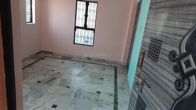 Living Room Image of 1800 Sq.ft 2 BHK Apartment / Flat for rent in Khurram Nagar Lucknow for Rs. 8500