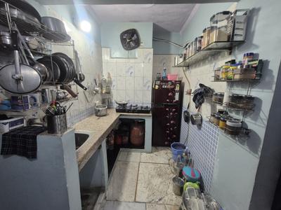 Kitchen Image of 535 Sq.ft 1 BHK Builder Floor for rent in Sector 11 Rohini New Delhi for Rs. 15000