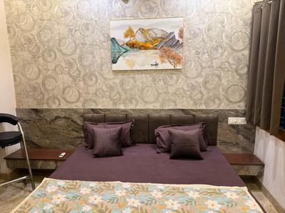 Bedroom Image of 1500 Sq.ft 2 BHK Apartment / Flat for rent in Blue Diamond Dilpasand Green, Scheme No 140 Indore for Rs. 28000