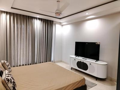 Bedroom Image of 4000 Sq.ft 5 BHK Builder Floor for sale in Palm Floors Sushant Lok 1, Sector 43 Gurgaon for Rs. 50000000