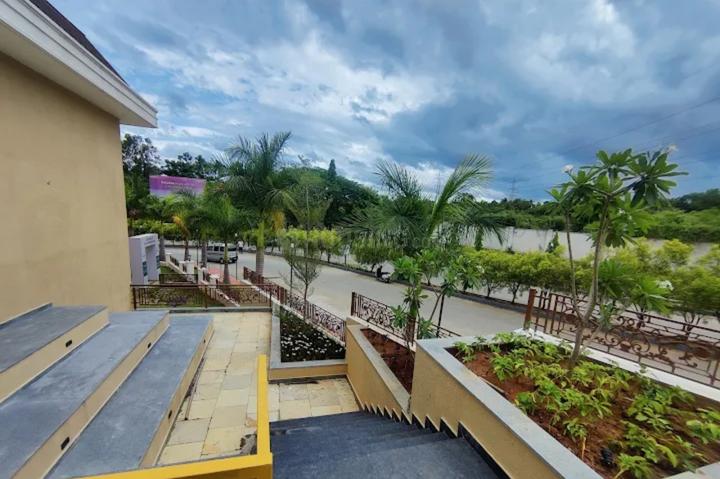 Concorde Napa Valley Main Image 1