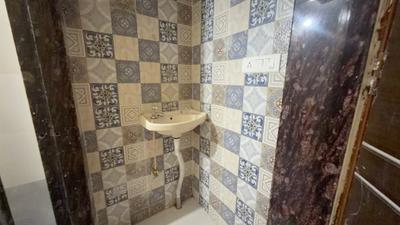 Bathroom Image of 900 Sq.ft 1 BHK Independent House for rent in Pimple Gurav Pune for Rs. 18000