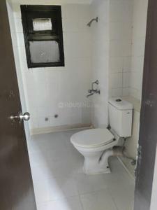Bathroom Image of 1200 Sq.ft 2 BHK Apartment / Flat for rent in RPS Savana, Sector 88 Faridabad for Rs. 24000