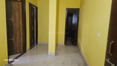 Bedroom Image of 800 Sq.ft 2 BHK Builder Floor for rent in Dwarakapuri Ranchi for Rs. 7000