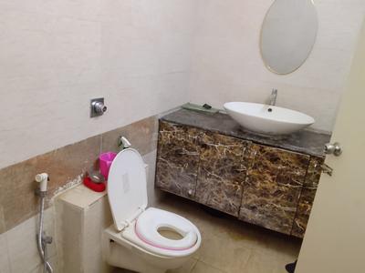 Bathroom Image of 2820 Sq.ft 4 BHK Villa for sale in Sarjapur Bengaluru for Rs. 25000000