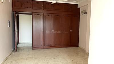 Bedroom Image of 3200 Sq.ft 3 BHK Apartment / Flat for rent in Alipore Kolkata for Rs. 200000