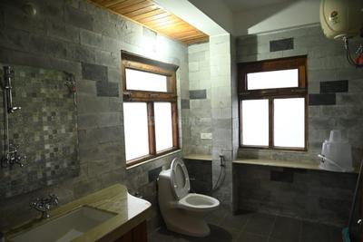 Bathroom Image of 2500 Sq.ft 3 BHK Duplex for sale in Lawi Khurd Solan for Rs. 18000000