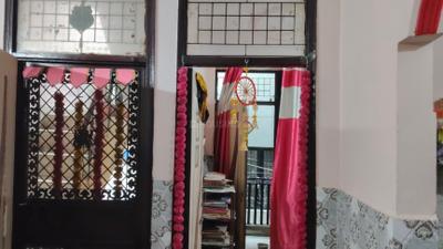 Bedroom Image of 490 Sq.ft 2 BHK Independent House for sale in Mandawali New Delhi for Rs. 3560000