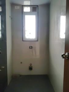 Common Bathroom Image of 850 Sq.ft 2 BHK Apartment / Flat for sale in Kalwa Thane for Rs. 13000000