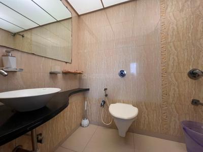 Image of 950 Sq.ft 2 BHK Apartment / Flat for rent in Pegasus Tower, Andheri West, Mumbai for Rs. 85000