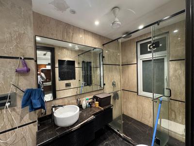 Bathroom Image of 2550 Sq.ft 3.5 BHK Builder Floor for sale in Geetanjali Enclave New Delhi for Rs. 65000000