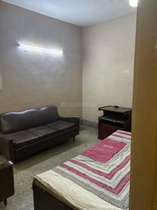 Bedroom Image of 1125 Sq.ft 3 BHK Builder Floor for rent in Naraina New Delhi for Rs. 32000