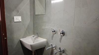 Bathroom Image of 300 Sq.ft 1 RK Builder Floor for rent in Sector 13 Gurgaon for Rs. 14000