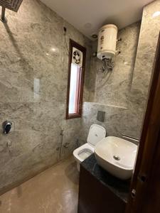 Bathroom Image of 900 Sq.ft 3 BHK Builder Floor for rent in Pitampura New Delhi for Rs. 40000