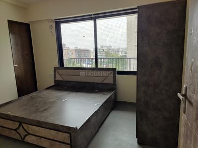 Bedroom Image of 2850 Sq.ft 3 BHK Apartment / Flat for rent in Lycka Life, Sola Ahmedabad for Rs. 49000