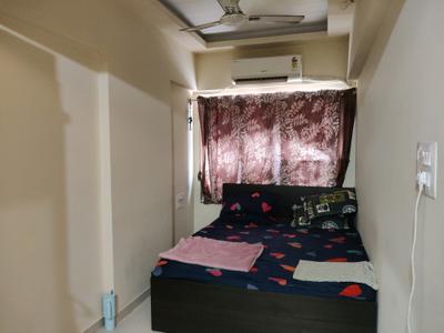 Bedroom Image of 650 Sq.ft 1.5 BHK Apartment / Flat for sale in Ghatkopar East Mumbai for Rs. 13500000