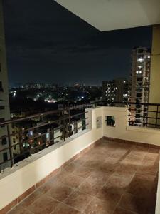 Balcony Image of 1200 Sq.ft 2 BHK Apartment / Flat for rent in RPS Savana, Sector 88 Faridabad for Rs. 21000