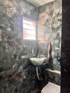 Image of 1165 Sq.ft 2 BHK Apartment / Flat for rent in Kankaria, Ahmedabad for Rs. 27000