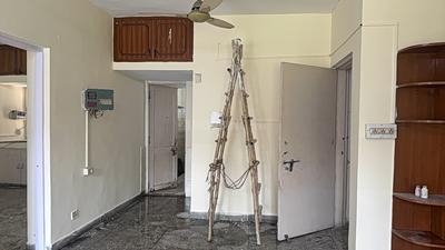 Living Room Image of 1250 Sq.ft 2 BHK Apartment / Flat for rent in Dwarkadheesh Apartment, Sector 12 Dwarka New Delhi for Rs. 27000