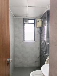 Common Bathroom Image of 1200 Sq.ft 2.5 BHK Apartment / Flat for sale in Lodha CASA LAKESIDE, Palava Phase 2 Thane for Rs. 7200000