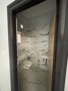 Bathroom Image of 994 Sq.ft 2 BHK Apartment / Flat for sale in Girish Park Kolkata for Rs. 8400000