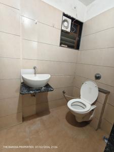 Image of 1500 Sq.ft 3 BHK Apartment / Flat for rent in Tia Four Avenues, Khanpur, Vadodara for Rs. 18000