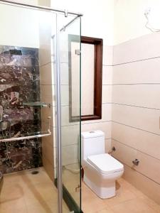 Bathroom Image of 2550 Sq.ft 4 BHK Independent House for sale in Khurla Kingra Jalandhar for Rs. 12500000