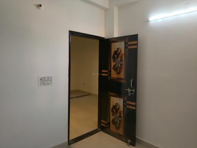 Bedroom Image of 900 Sq.ft 3 BHK Builder Floor for sale in DLF Ankur Vihar Ghaziabad for Rs. 3450003