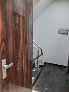Bedroom Image of 650 Sq.ft 2 BHK Builder Floor for sale in Sector 20 Rohini New Delhi for Rs. 3800000