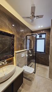 Bathroom Image of 2700 Sq.ft 4 BHK Builder Floor for sale in Sector 57 Gurgaon for Rs. 23500000
