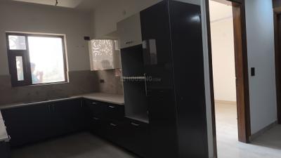 Kitchen Image of 2250 Sq.ft 3 BHK Builder Floor for sale in Sector 31 Faridabad for Rs. 28100000