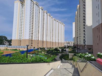 Image of 1022 Sq.ft 2 BHK Apartment / Flat for rent in Mantri Serenity, Bikasipura, Bengaluru for Rs. 40000