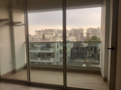 Balcony Image of 2580 Sq.ft 4 BHK Apartment / Flat for sale in Ambey Gateway, Chinar Park Kolkata for Rs. 29500000