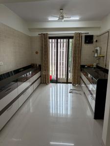 Kitchen Image of 850 Sq.ft 3 BHK Apartment / Flat for rent in Vile Parle East Mumbai for Rs. 135000