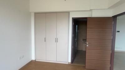 Bedroom Image of 2720 Sq.ft 4 BHK Apartment / Flat for sale in Godrej Meridien, Sector 106 Gurgaon for Rs. 41000000