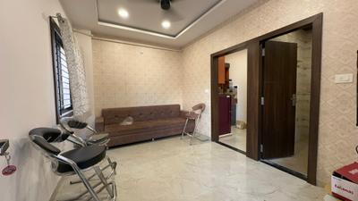 Living Room Image of 450 Sq.ft 1 BHK Builder Floor for rent in Nipania Indore for Rs. 16000